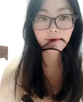 武候外围女