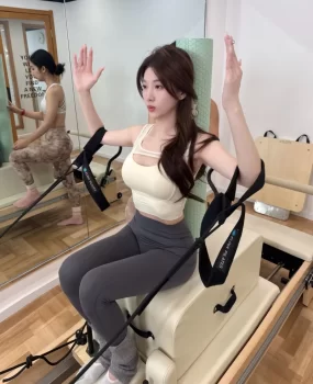 极品温柔漂亮瑜伽妹妹（个人兼职）