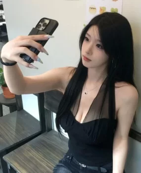 小狐狸一线天淫水直流